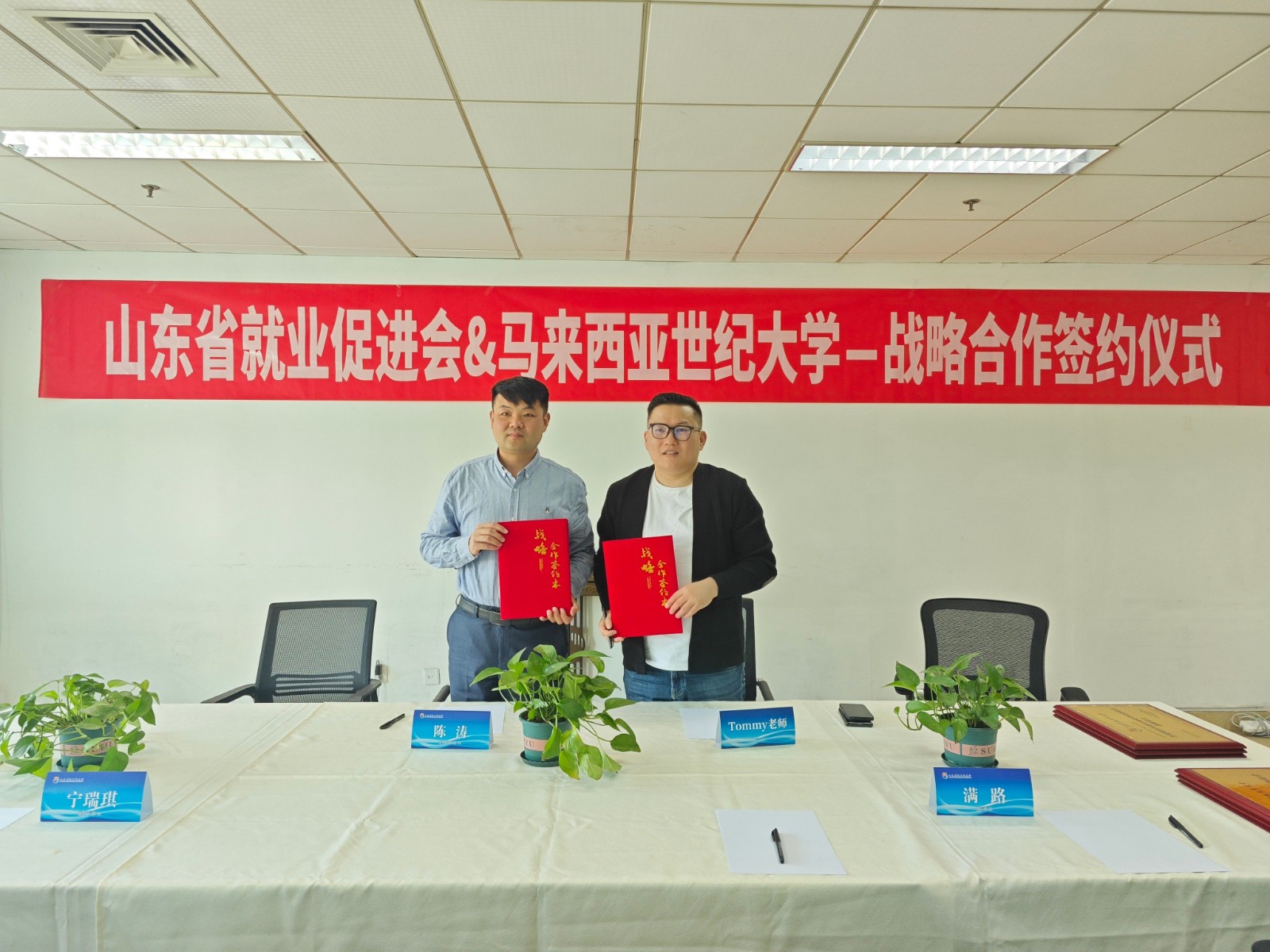 图1(1)(1).jpg